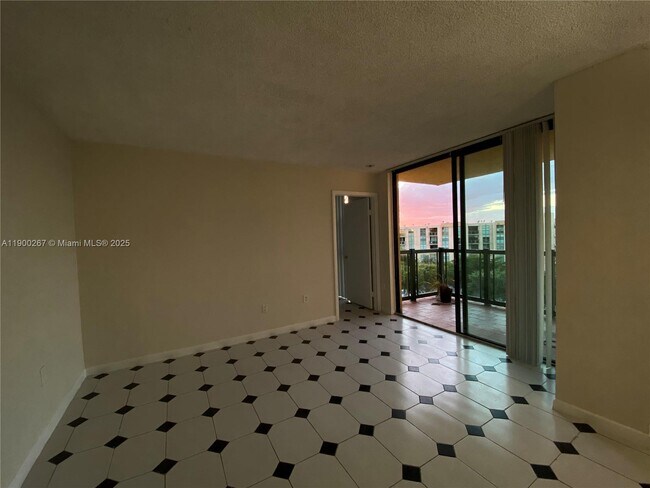 Building Photo - 11800 SW 18th St