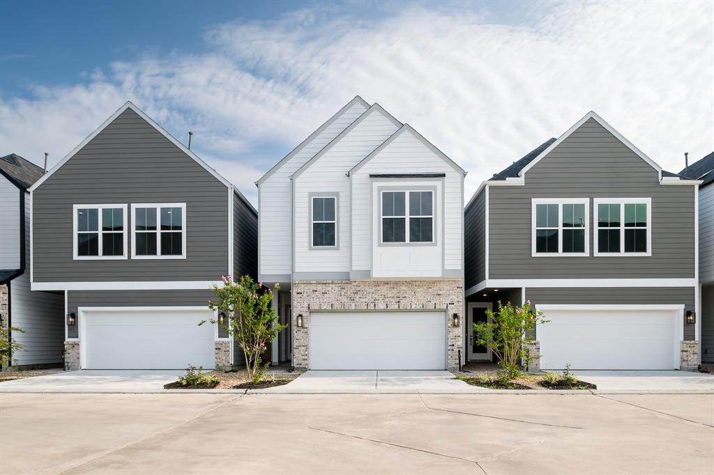 Foto principal - 417 Stonework Garden Ln