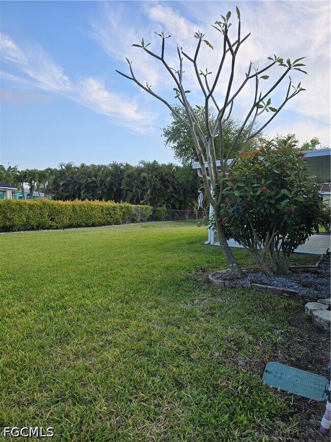 Foto del edificio - 1905 SW 11th St