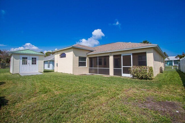 Foto del edificio - 1321 Carlton Ct