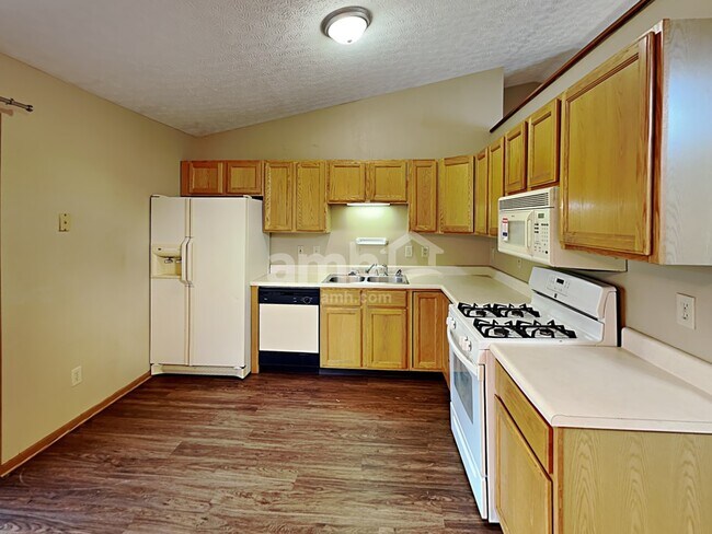 Foto del edificio - 4042 Sandy Ridge Drive
