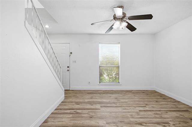 Foto del edificio - 2729 Hurstview Dr