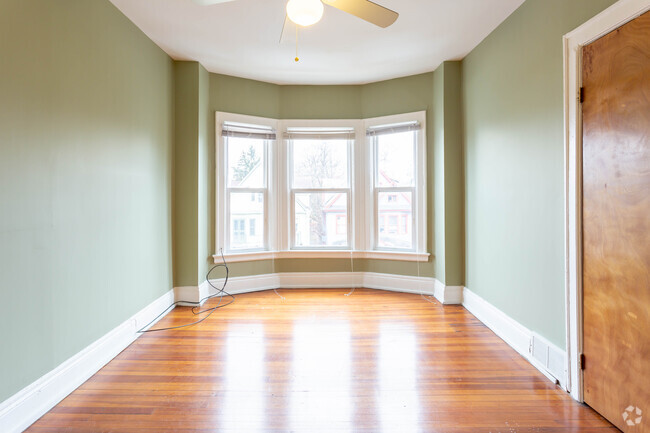 Bedroom - Ashland Apartments