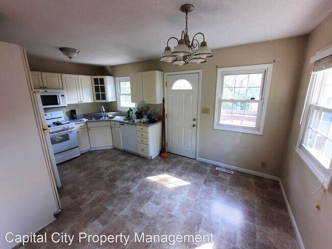 Foto del edificio - 3 br, 2 bath House - 4295 NW 11th St