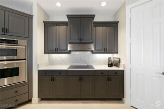 Building Photo - 10733 Mirasol Dr