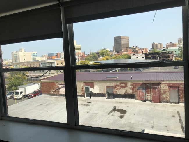 Foto del edificio - 109 Otisco St