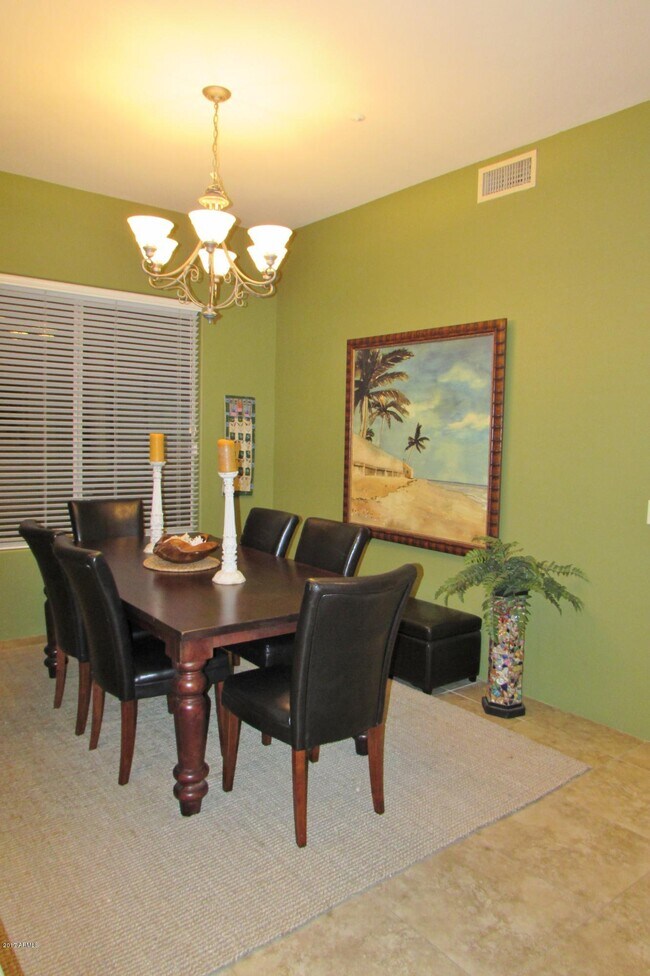 Building Photo - 11290 E Whitethorn Dr