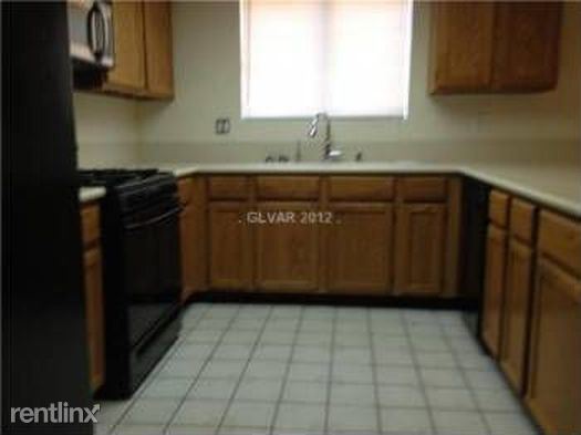 Building Photo - 208 Lotus Blossom Ct