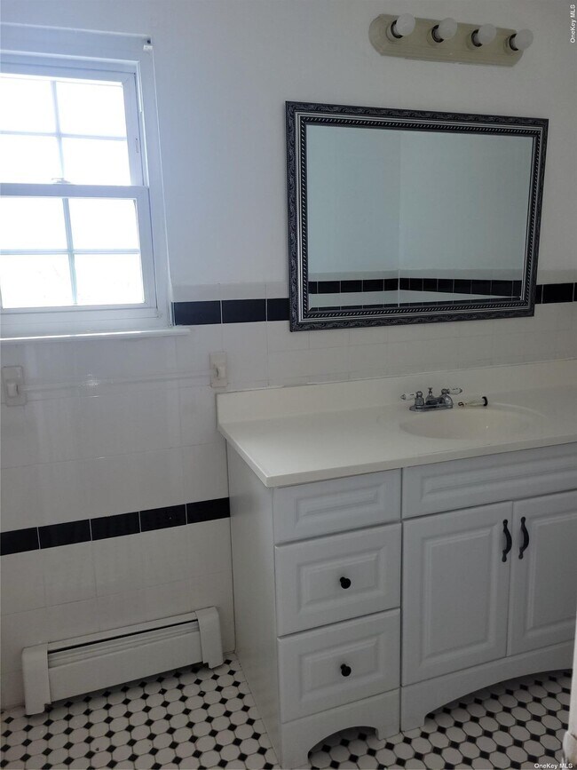 Foto del edificio - 149-27 Hook Creek Blvd