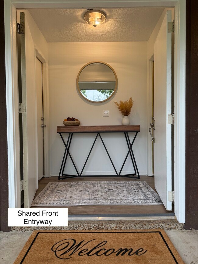 Foto del edificio - 214 Rosehill Dr