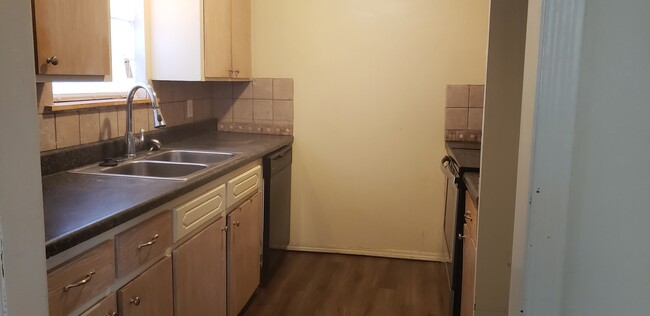 Foto del edificio - 1234 E Freeport St