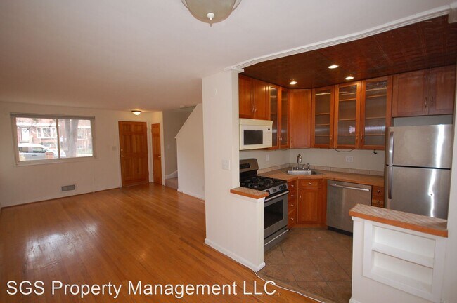 Building Photo - 2 br, 1 bath House - 517 S Fayette St
