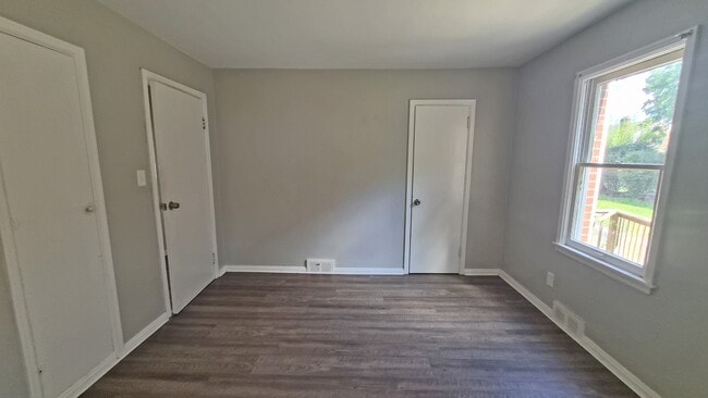 Building Photo - 4230 Chester Dr