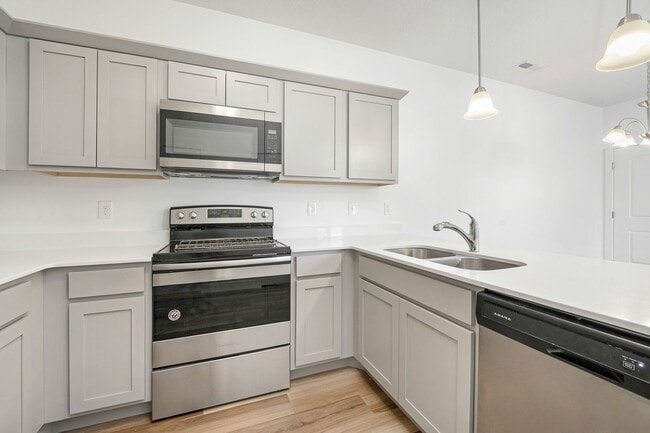 Building Photo - Modern Herriman Condo with Stylish Living & Community Amenities!