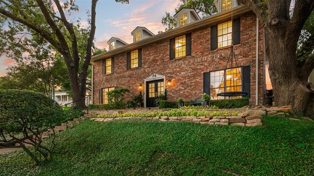 Primary Photo - 9315 Moss Cir Dr