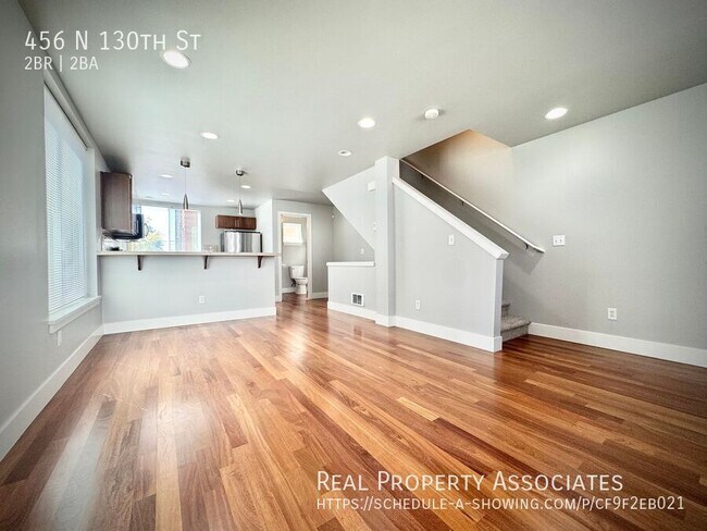 Foto del edificio - 456 N 130th St