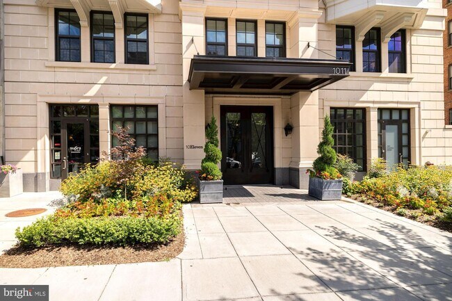Foto del edificio - 1011 M St NW