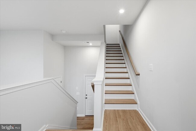 Foto del edificio - 300 Presidents Pointe Ave