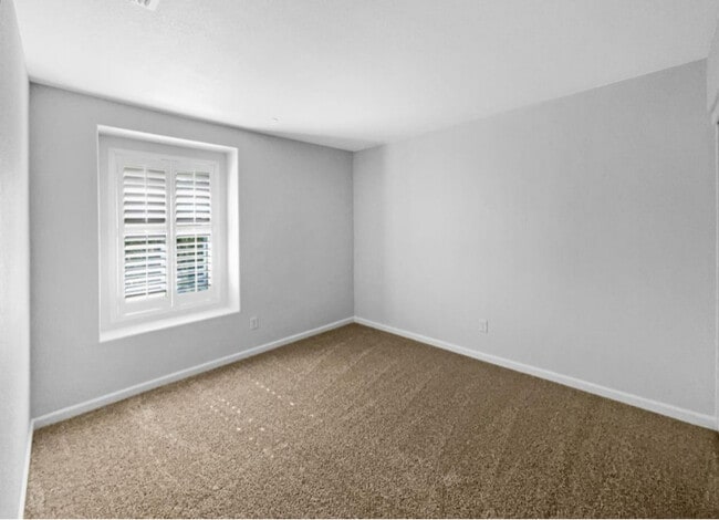Building Photo - 8261 Red Rock Dr