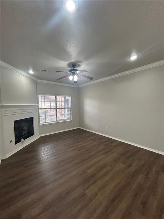 Foto del edificio - 2670 N Valencia Ave