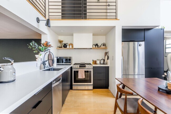 Foto del edificio - 2323 Magnolia St