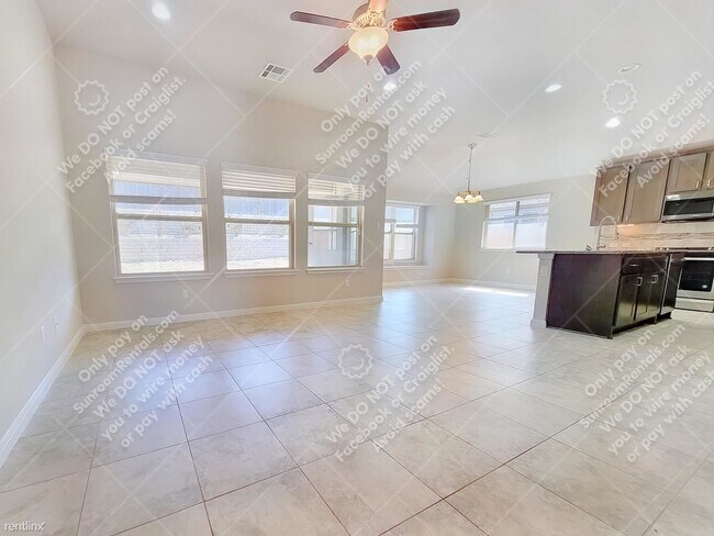 Building Photo - 3 br, 2.5 bath House - 144 Kirkhill St