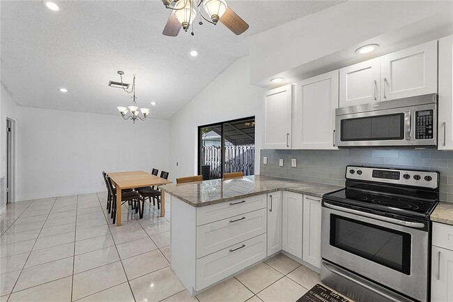 Building Photo - 8241 NW 54th Ct