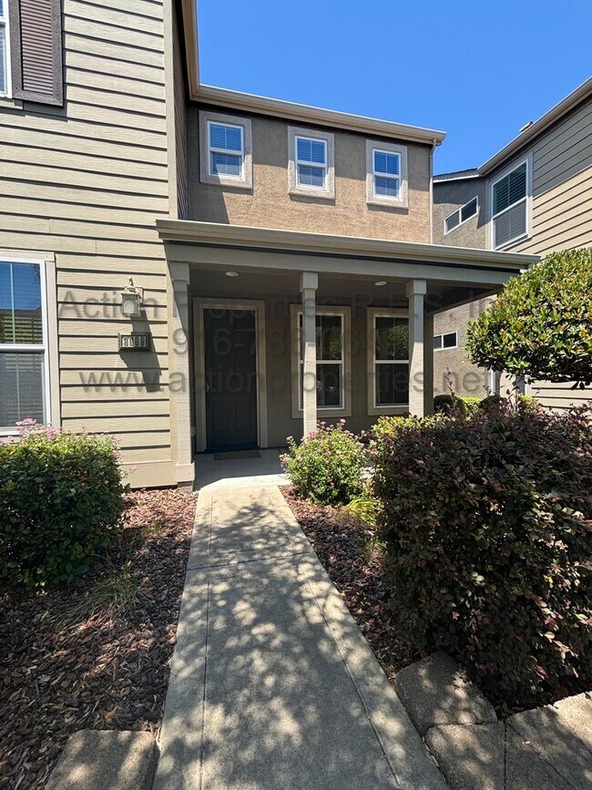 Foto del edificio - West Roseville Solar! 3 Bedroom, Plus den/...