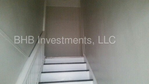 Building Photo - 2356 Carrollton Ave