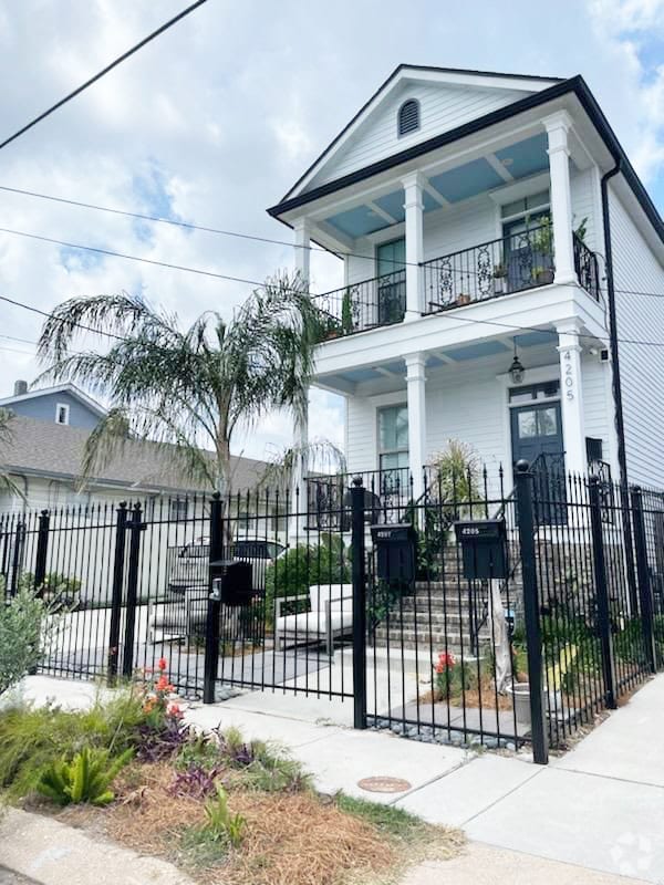 Louisiana Avenue Parkway Apartments for Rent New Orleans, LA 34