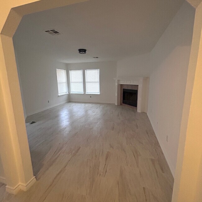 Foto del edificio - 4603 Dartmouth Dr