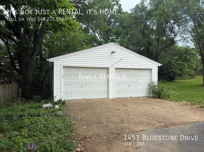 Foto del edificio - 1451 Bluestone St