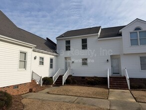 Building Photo - 2506 St Christopher Cir SW