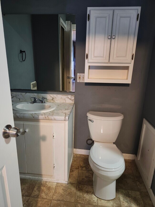 Foto del edificio - 535 S Maple St