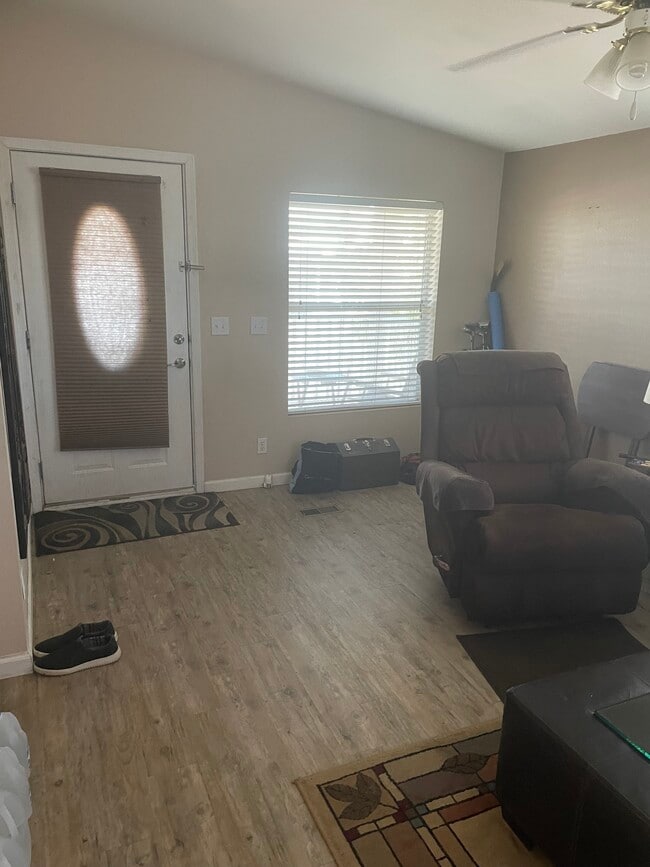 Foto del edificio - 2650 W Union Hills Dr
