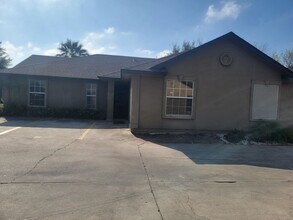 Building Photo - 506 Shiloh Dr