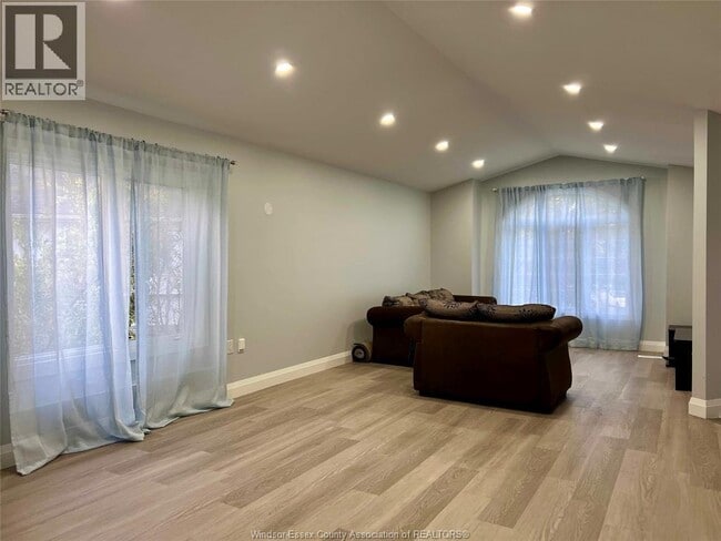 Building Photo - 4395 Guppy Ct