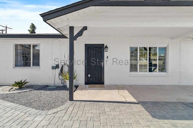 Foto del edificio - 4316 N 34th Dr