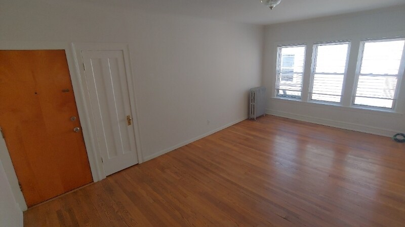 Primary Photo - 4417 N Central Park Ave