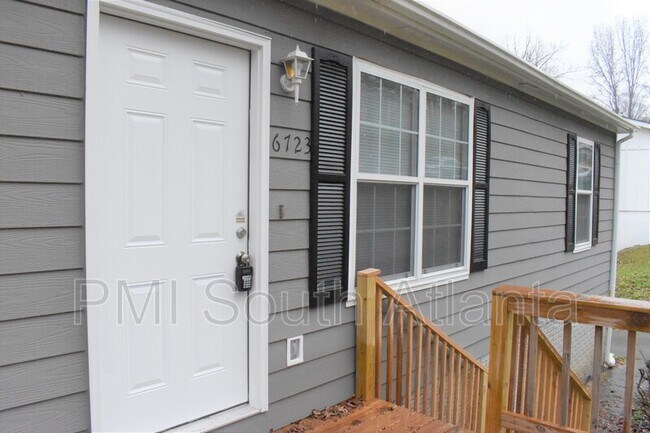 Building Photo - 6723 Cambridge Dr