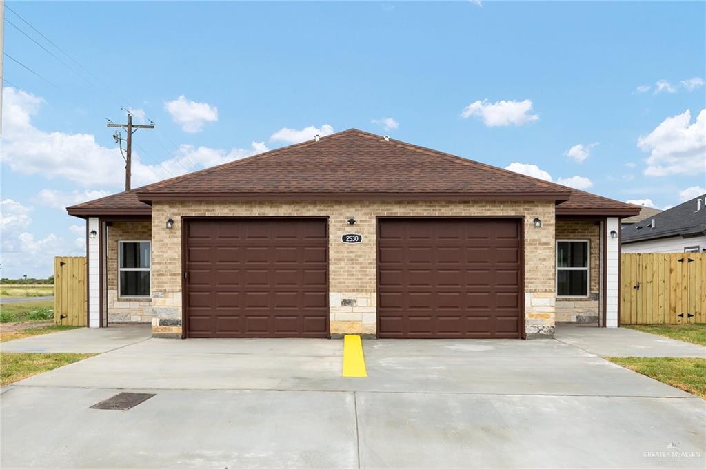Foto principal - 2530 N Vly Cir