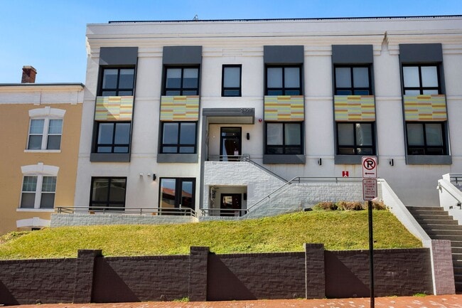 Photo - Bright SW Waterfront Condo with Parking Included – Prime DC Location