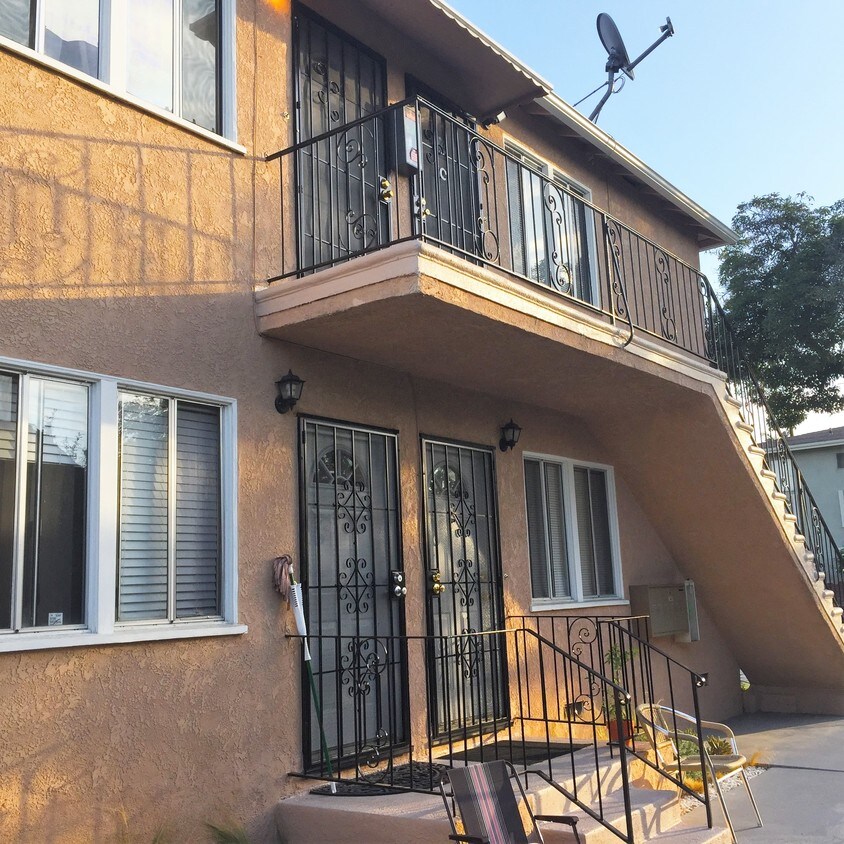 Building Photo - 7641 Bright Ave
