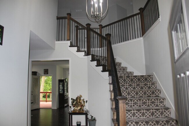 Foto del edificio - 20469 W 108th St