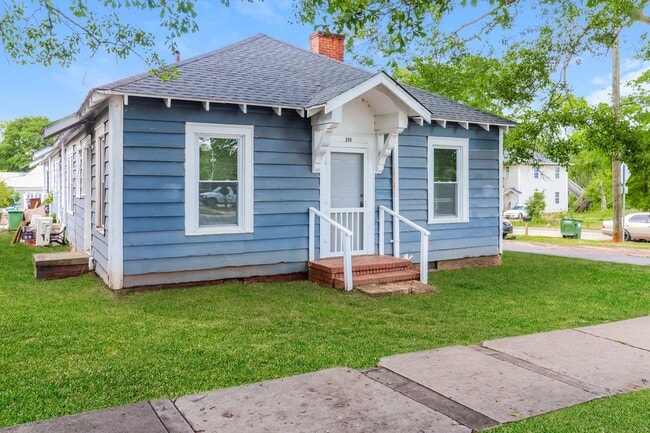 Building Photo - 106 W Tinsley St