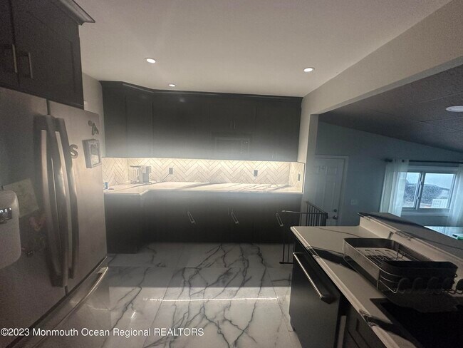Foto del edificio - 101 Fairway Dr