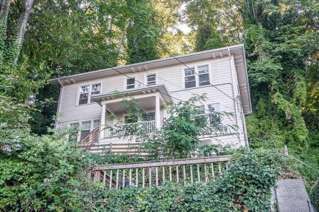 Foto del edificio - 4755 22nd Ave NE