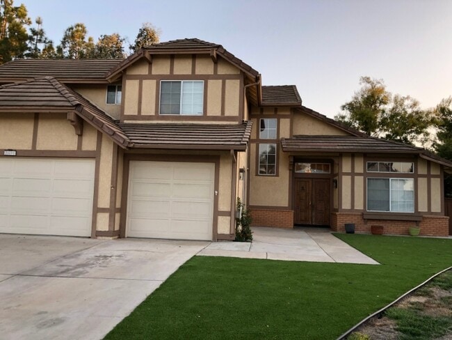 Building Photo - 28891 Biarritz Ct