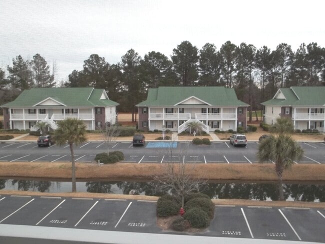Building Photo - *SECOND MONTH FREE RENT* 3rd Floor 1 Bedro...
