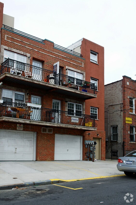 Foto del edificio - 1009 Ward Ave